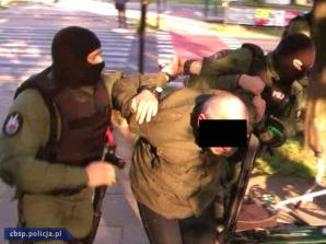 Łódź: 4 osoby zatrzymane za nielegalny handel bronią!