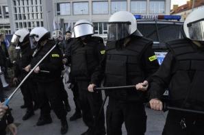 Bójka podczas marszu przeciwko uchodźcom w Koszalinie!