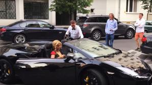 [VIDEO] Wielka Gala Gwiazd Plejady pełna znakomitych osobistości. Krzysztof Rutkowski z narzeczoną Mają Plich przyjechał Lamborghini
