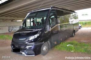 Ukradł mercedesa dwa razy