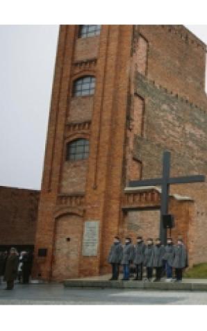 Łódź: Pamięć, która nie zginęła w płomieniach 