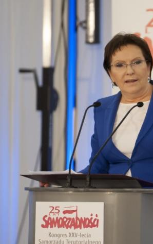 Premier Ewa Kopacz spotkała się z uczestnikami Kongresu XXV-lecia Samorządu Terytorialnego