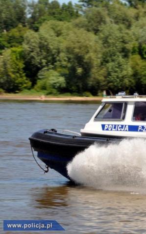 Uratowali tonącą 36-latkę w Wiśle