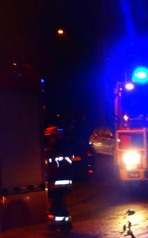 Policjanci uratowali 3 mężczyzn z płonących mieszkań!
