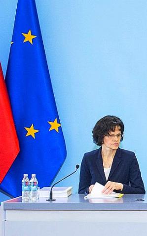 Rząd przyjął budżet na 2016 rok