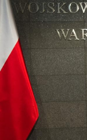 Premier Beata Szydło przed wylotem do Francji na posiedzenie Parlamentu Europejskiego