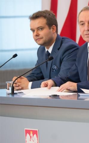 Komitet Stały Rady Ministrów przyjął projekt ustawy wprowadzającej Program Rodzina 500 plus
