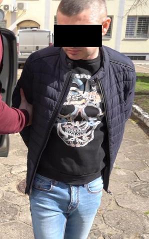 Policjanci zatrzymali kolejną osobę podejrzaną o czerpanie korzyści z nierządu