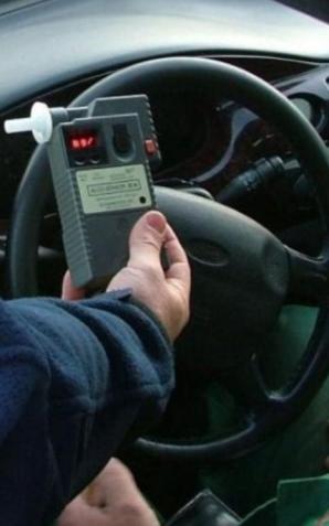 Pijany kierowca opla dwukrotnie zatrzymany w ciągu jednego dnia