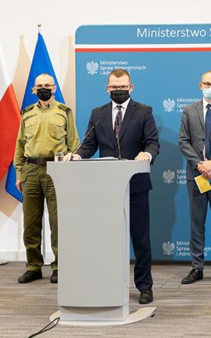 [VIDEO] Minister Kamiński: Wszystkim naszym ukraińskim braciom okażemy solidarność i wsparcie [PL/UA]