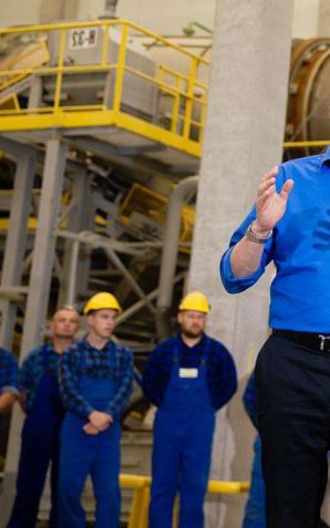  [WIDEO] Nie dla wyprzedaży, tak dla inwestycji. Premier Mateusz Morawiecki w Zakładach Chemicznych Siarkopol w Tarnobrzegu