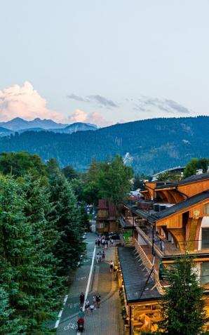 [VIDEO] Krzysztof i Maja Rutkowski zapraszają na pożegnanie Starego Roku z Baciarami – Noc góralskiej muzyki w Górskim Diamencie w Zakopanem!