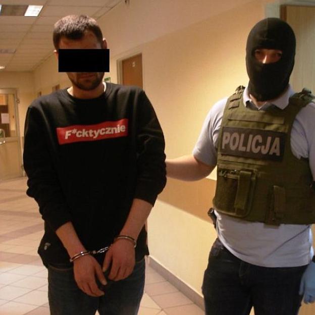 Warszawa: Areszt za oszustwo 