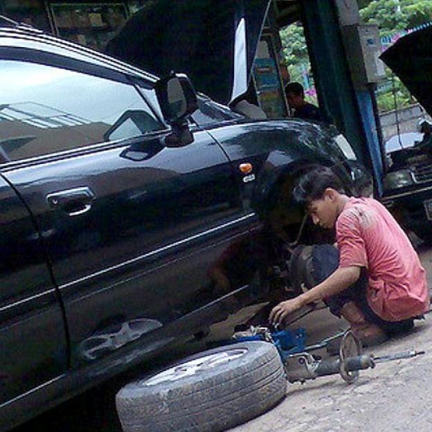 Policjanci ostrzegają przed oszustwem - na mechanika