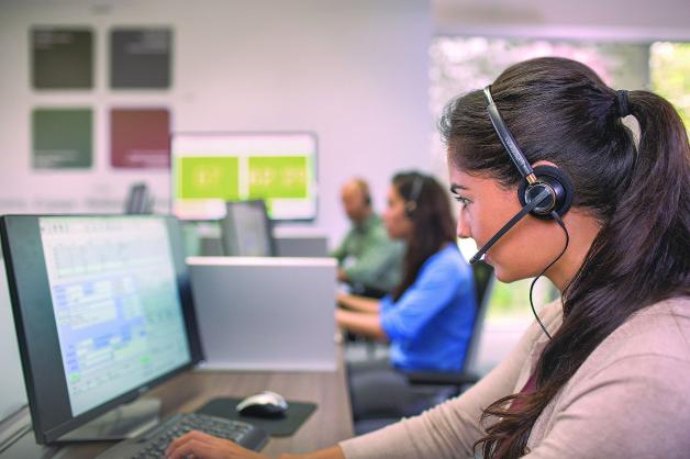 W call contact center roboty mogą zastąpić ludzi. Branża usług telefonicznych w Polsce nie będzie już tak szybko rosła