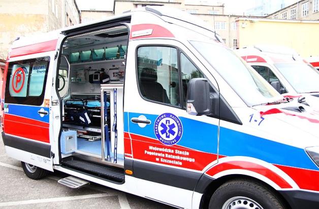 Szczecin: Nowa flota karetek zasiliła WSPR
