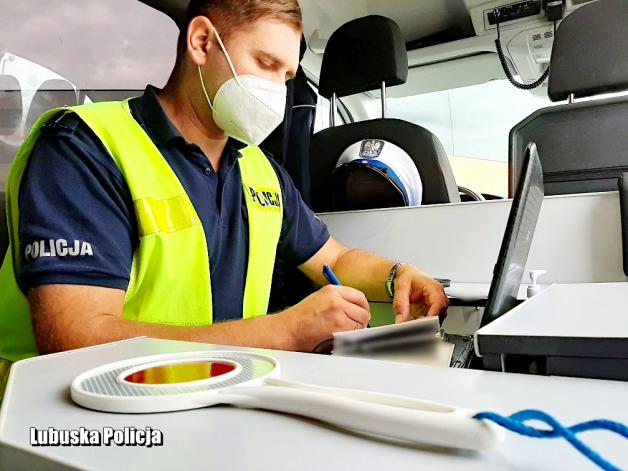 [VIDEO] Ciężarówki pod nadzorem policji i ITD