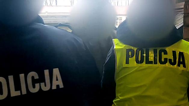 [VIDEO] 61-latek odpowie za znęcanie się nad zwierzętami ze szczególnym okrucieństwem