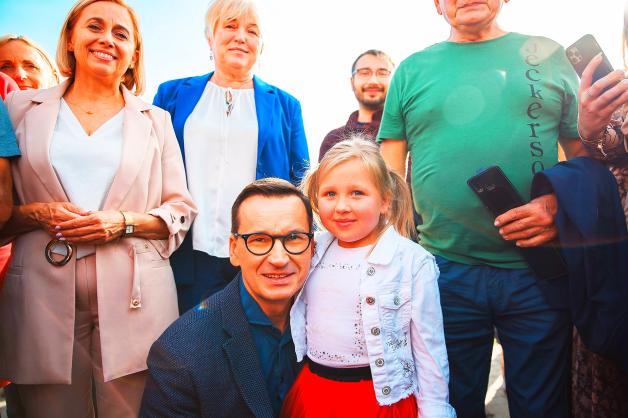 [VIDEO] Inwestujemy w nowe miejsca opieki dla dzieci – wspieramy polskie rodziny